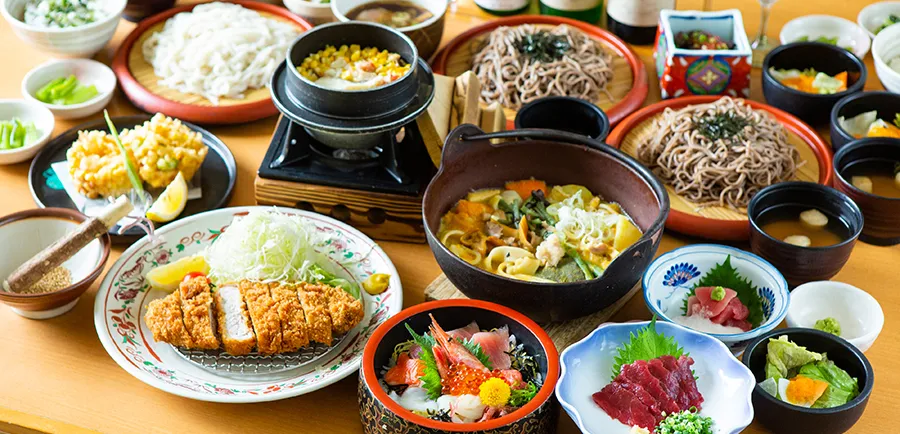 みたまの湯ご利用ガイド みはらし亭 お食事処